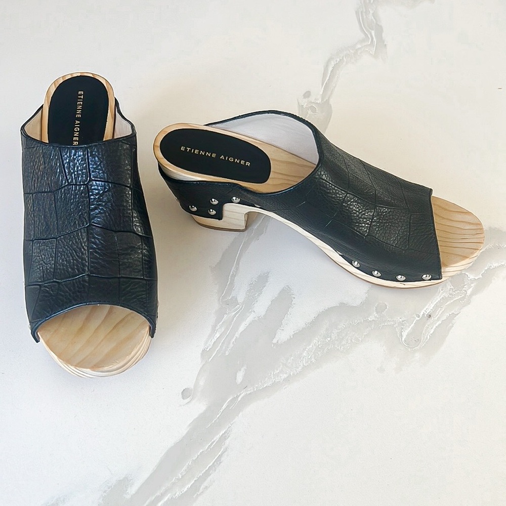 Etienne Aigner Yael Black Crocodile Studded Wood Clogs Mules Womens Sz 7.5